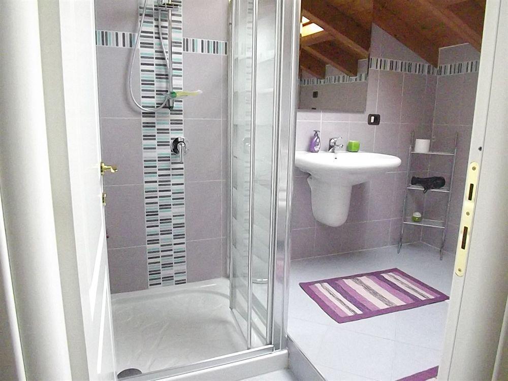 Il Gelsomino Bed and Breakfast Ferno Buitenkant foto