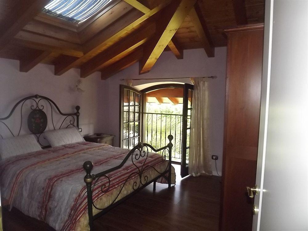 Il Gelsomino Bed and Breakfast Ferno Buitenkant foto