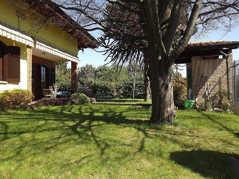 Il Gelsomino Bed and Breakfast Ferno Buitenkant foto