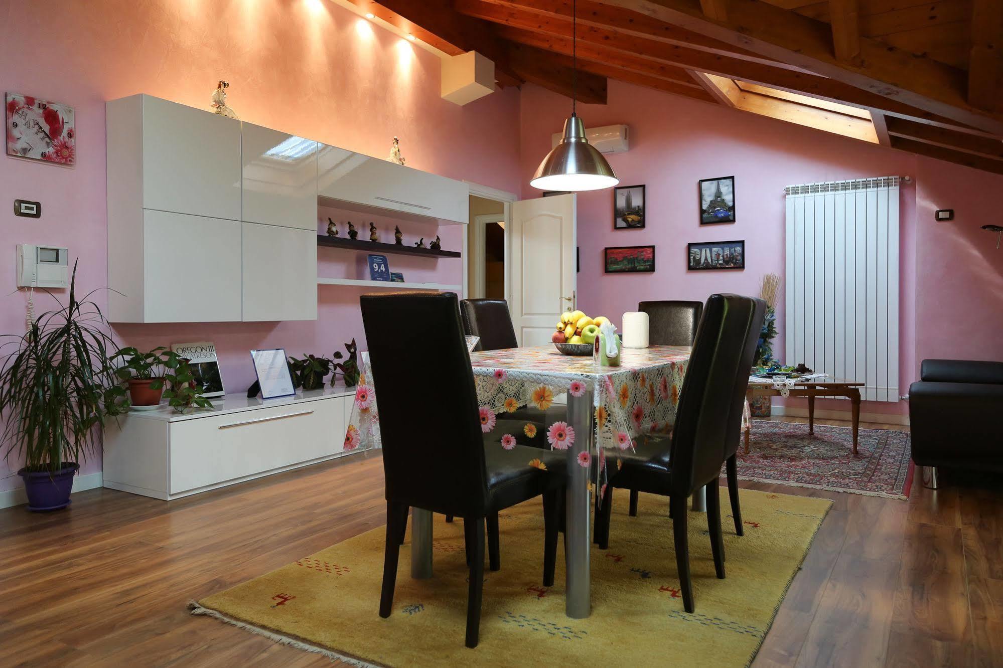 Il Gelsomino Bed and Breakfast Ferno Buitenkant foto
