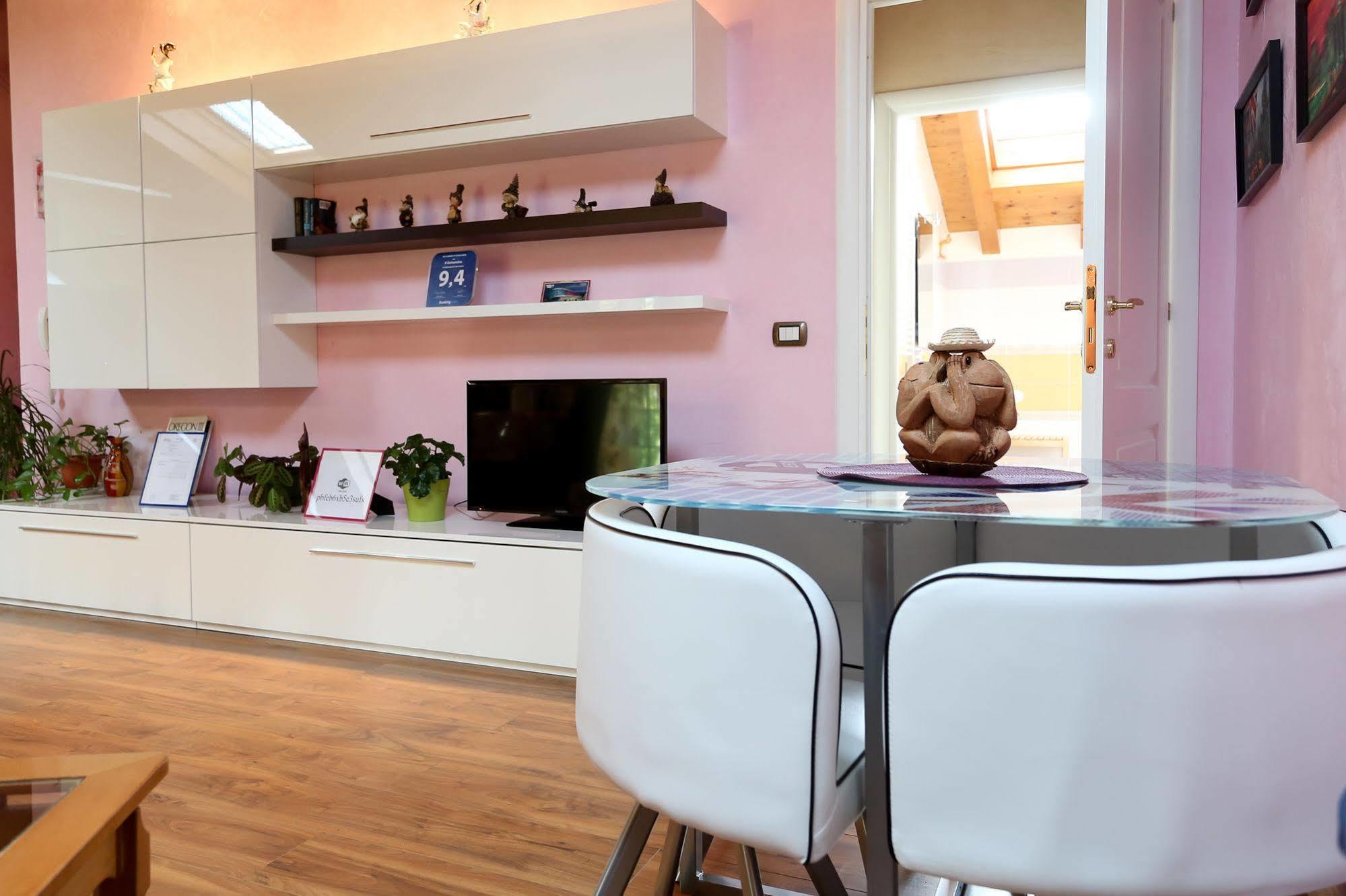 Il Gelsomino Bed and Breakfast Ferno Buitenkant foto