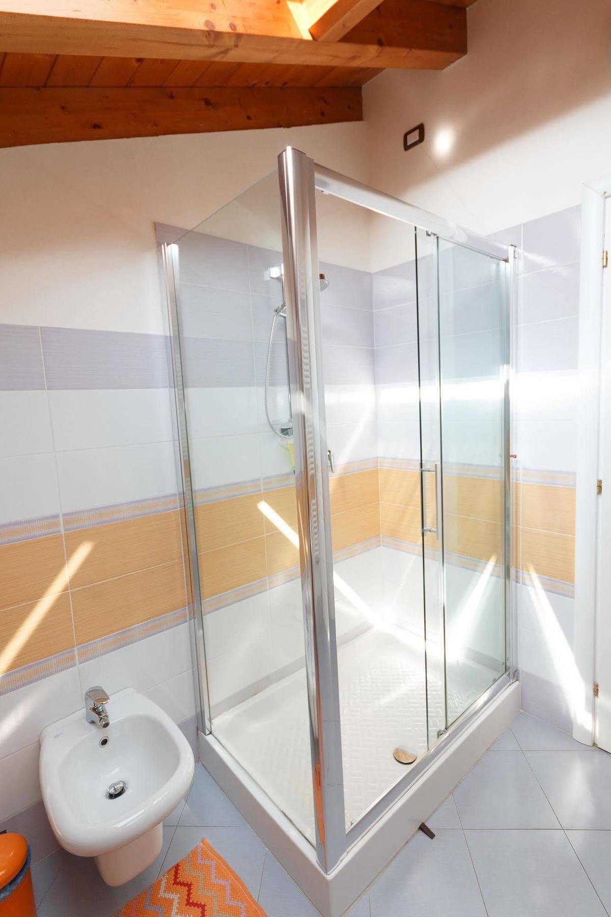 Il Gelsomino Bed and Breakfast Ferno Buitenkant foto